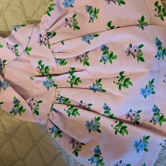 Baby girl 3-6 month dresses - Picture 2 of 4